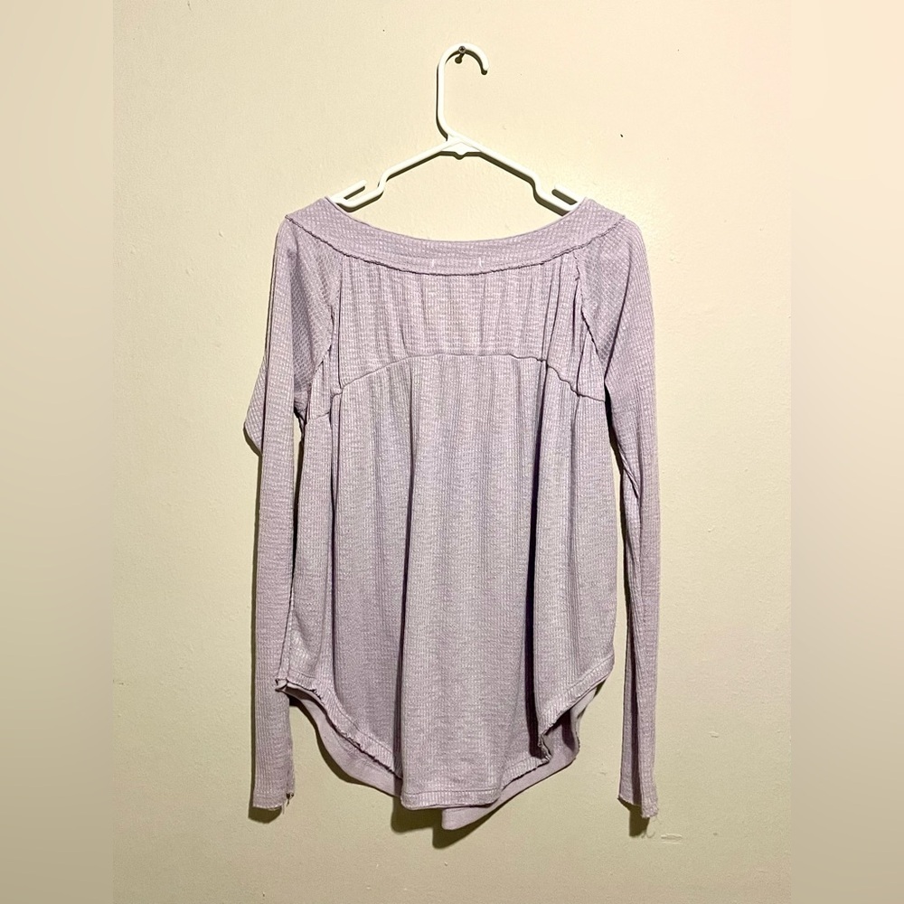 Free People Purple Thermal Henley Top Pullover Oversized Women’s‎ Small - Picture 5 of 7
